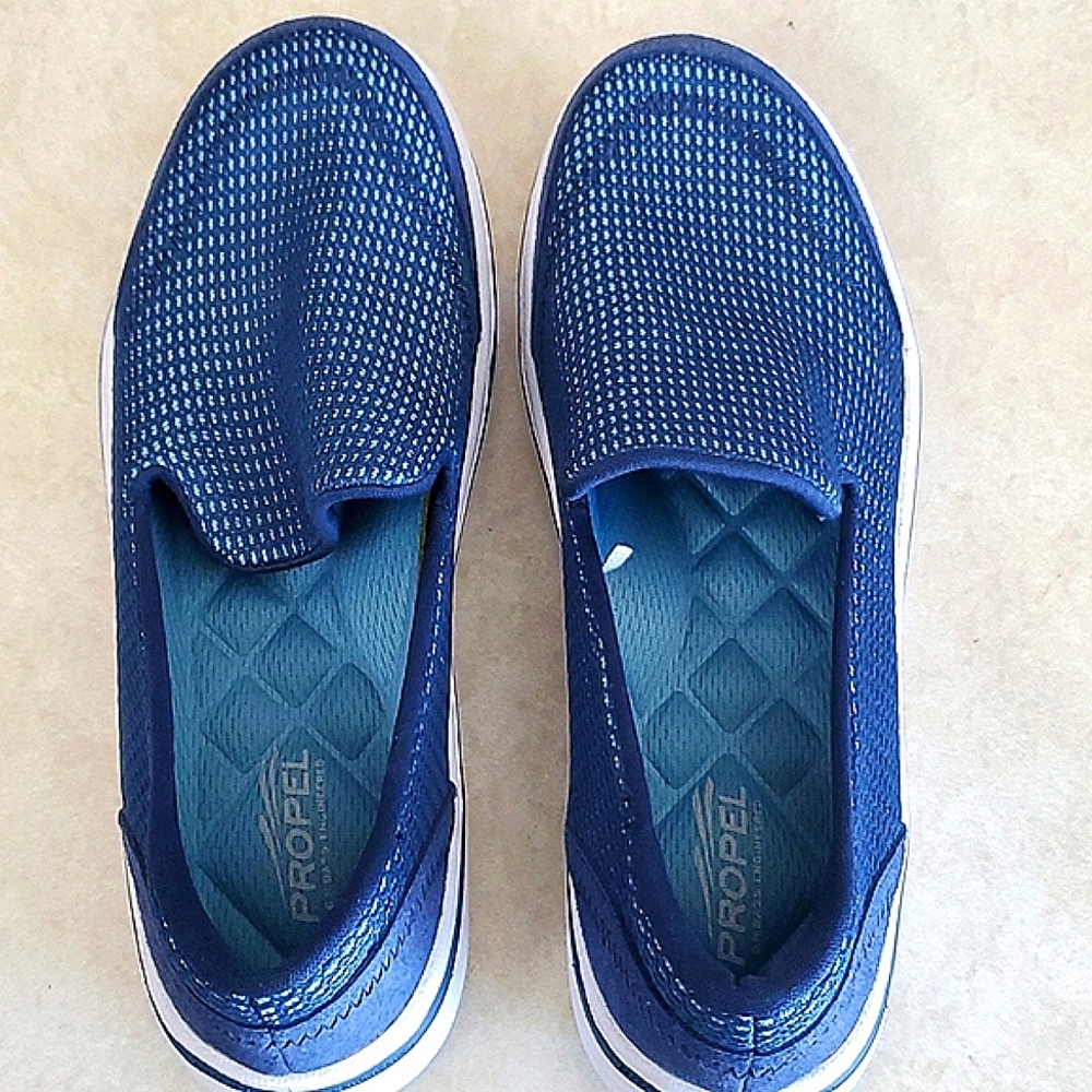PROPEL shoes